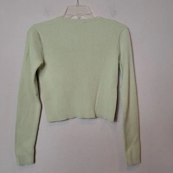 Brandy Melville Women's Sage Green Shannon Cropped Cardigan Sweater Size Small - Picture 7 of 9